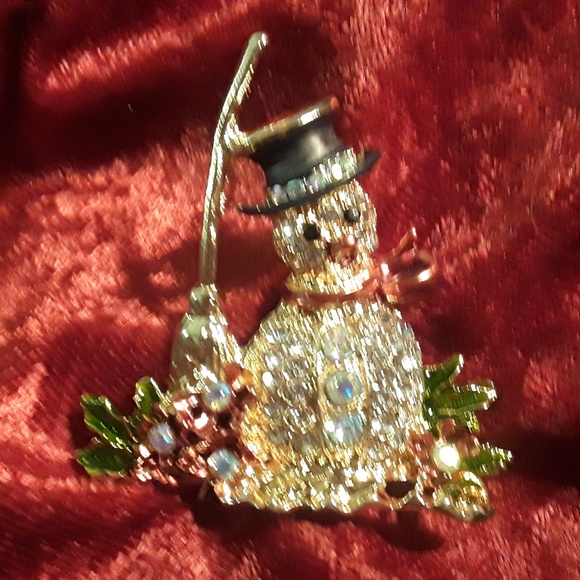 Snowman pin, Rhinestone Frosty, Christmas Pin - Picture 2 of 5